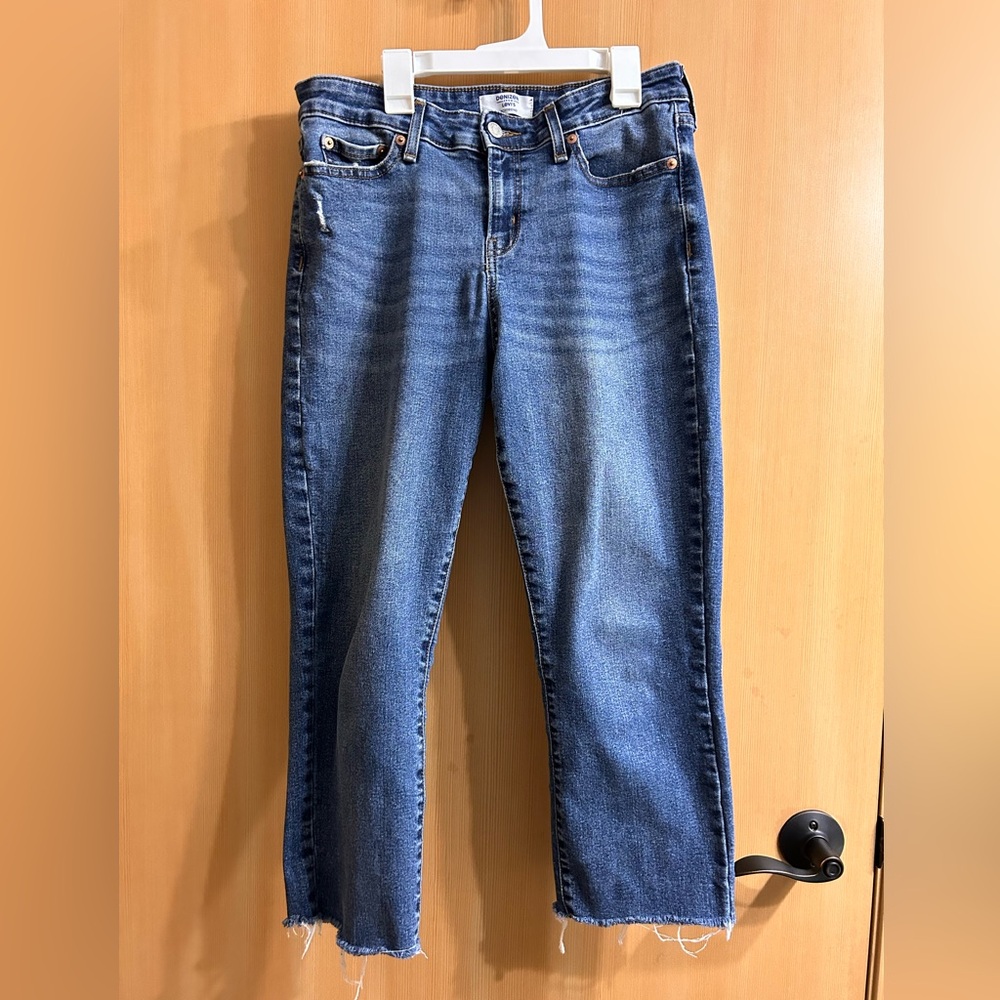 Levi jeans